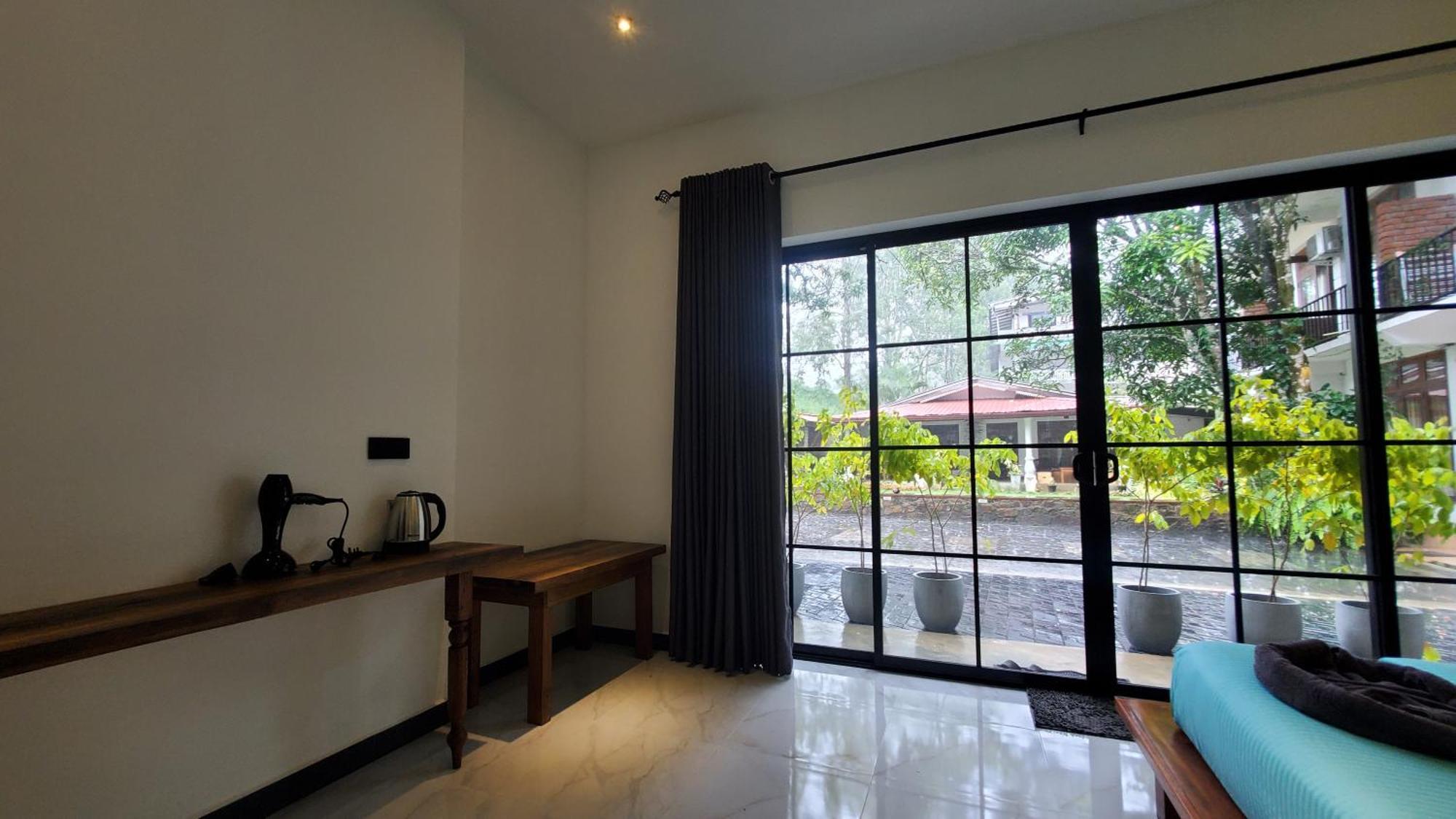 Ella Inn Hotel Отель типа 