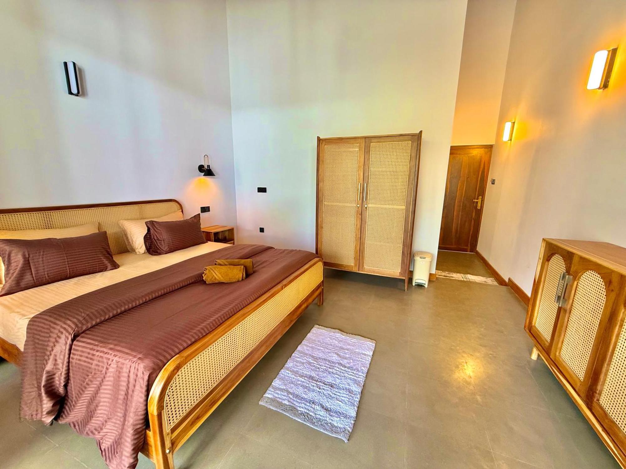 Ella Inn Hotel Отель типа 